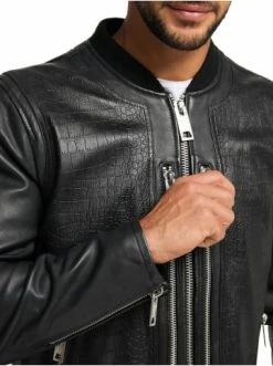 Bekleidung Carlo Colucci Jacke Coccodrillo In Schwarz Günstig Kaufen -Carlo Colucci Shop carlo colucci jacke coccodrillo in schwarz 1